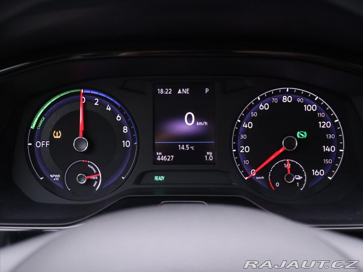 Volkswagen Bora E-Bora 100kW Automat 2021
