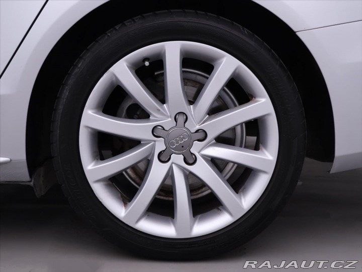 Audi A4 2,0 TDI 130kW quattro S-l 2013