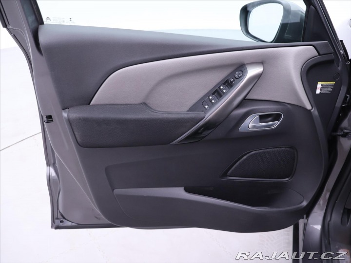 Citroën C4 SpaceTourer 1,2 PureTech 96kW Shine 1 2019