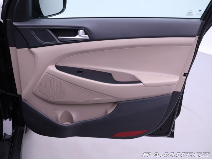 Hyundai Tucson 1,7 CRDI Trikolor CZ Navi 2016