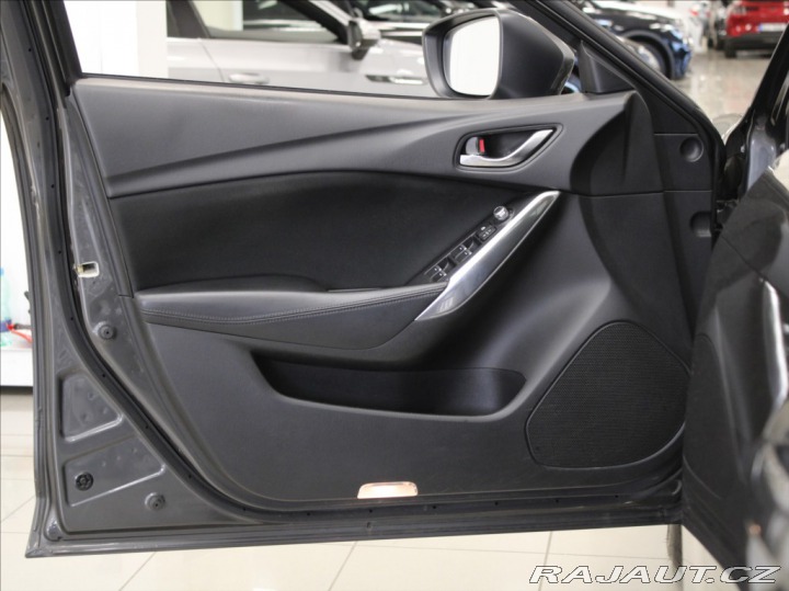 Mazda 6 2,0 G145 MT Attraction 1. 2017