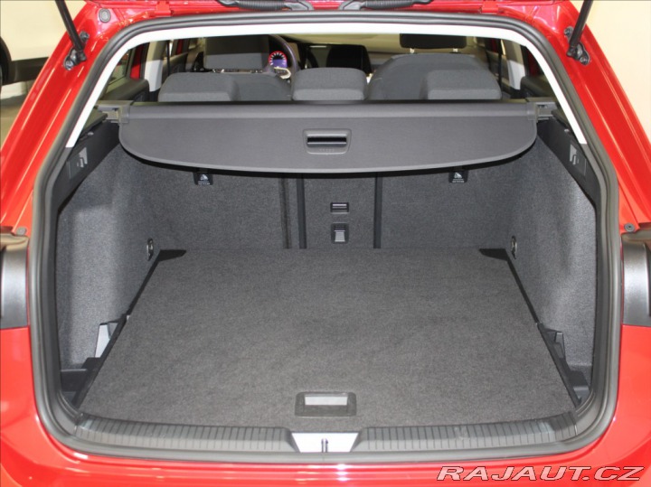 Volkswagen Golf 1,0 TSi 81kW Variant Life 2023