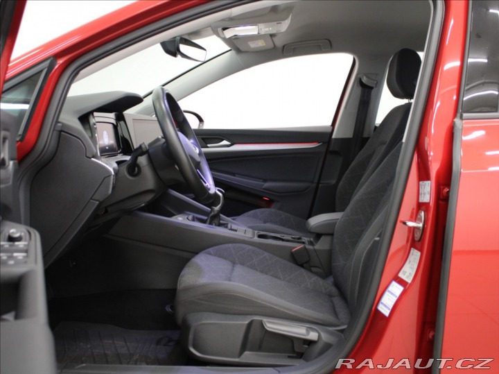 Volkswagen Golf 1,0 TSi 81kW Variant Life 2023