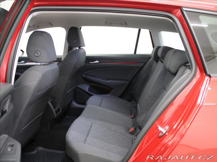 Volkswagen Golf 1,0 TSi 81kW Variant Life 2023