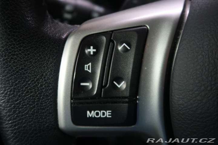 Toyota Yaris 1.4VVT-i,CZ,Automat 2013