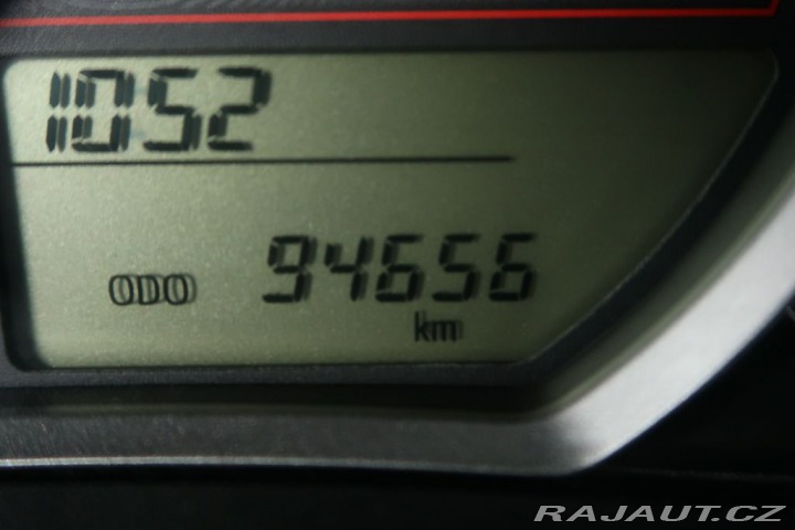 Toyota Yaris 1.4VVT-i,CZ,Automat 2013