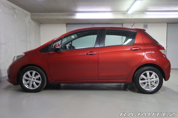 Toyota Yaris 1.4VVT-i,CZ,Automat 2013