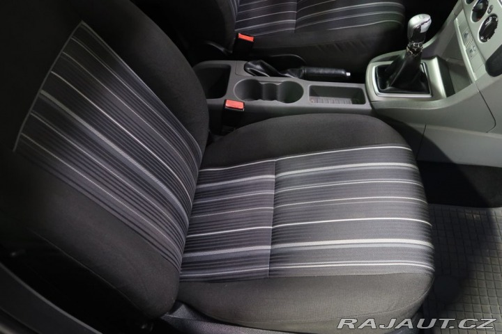 Ford Focus 1.6i,CZ,manuál 2008