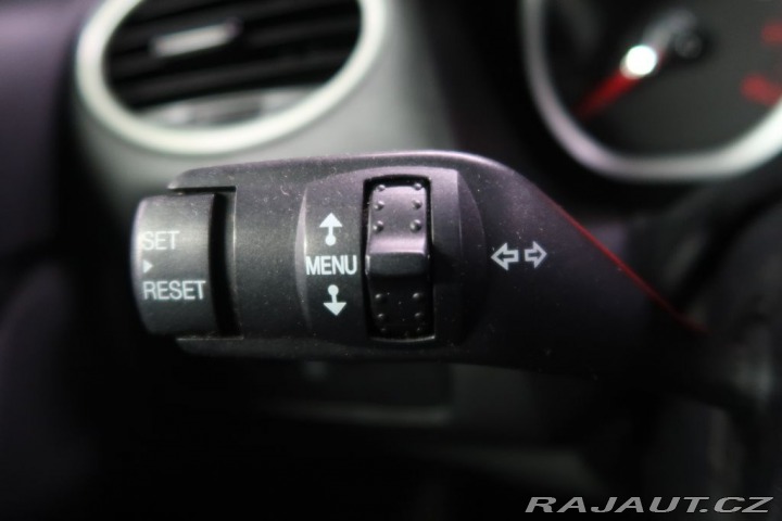 Ford Focus 1.6i,CZ,manuál 2008