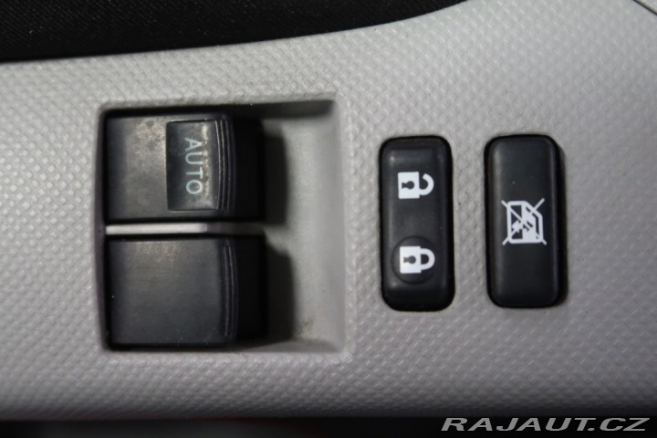 Toyota Yaris 1.0VVT-i,CZ,manuál 2009