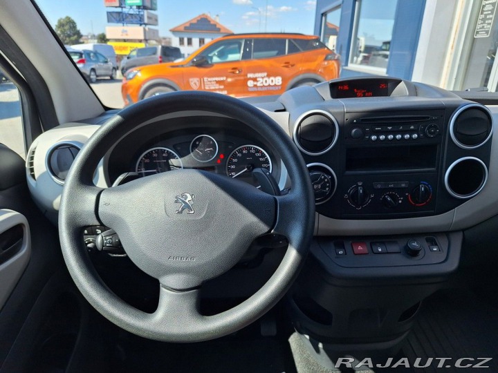 Peugeot Partner Tepee 1.6 BlHDi 100 ETG6 2015