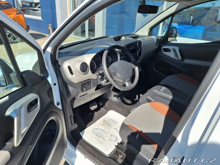 Peugeot Partner Tepee 1.6 BlHDi 100 ETG6 2015