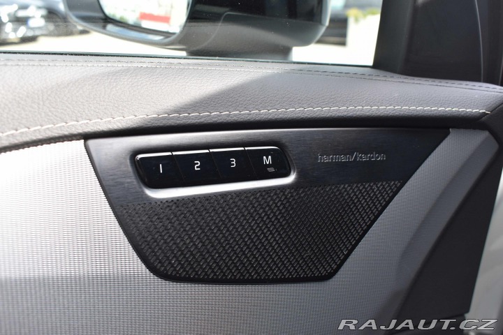 Volvo XC90 B5 R-DESIGN*TAŽNÉ*DPH*ČR 2021