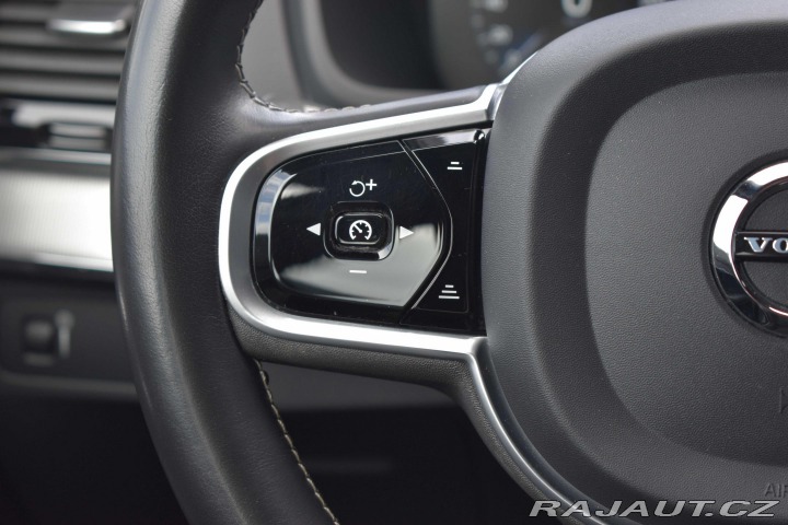 Volvo XC90 B5 R-DESIGN*TAŽNÉ*DPH*ČR 2021