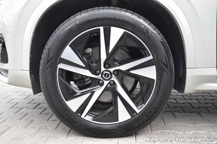 Volvo XC90 B5 R-DESIGN*TAŽNÉ*DPH*ČR 2021