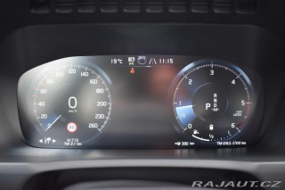 Volvo XC90 B5 R-DESIGN*TAŽNÉ*DPH*ČR 2021