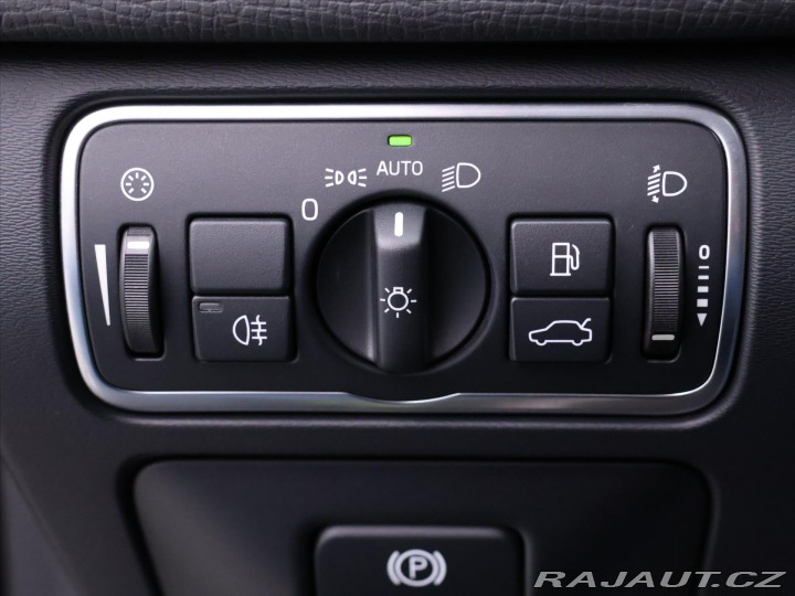 Volvo XC60 2,5 T5 AWD Kinetic Aut.kl 2015