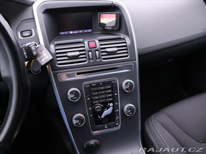 Volvo XC60 2,5 T5 AWD Kinetic Aut.kl 2015