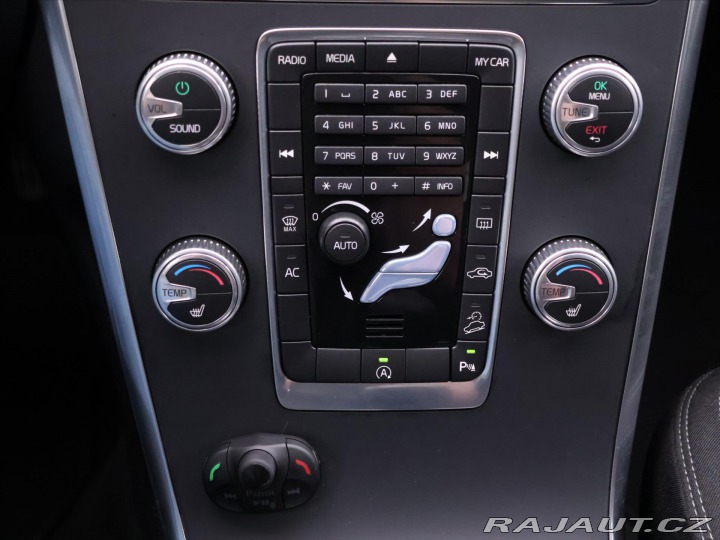 Volvo XC60 2,5 T5 AWD Kinetic Aut.kl 2015