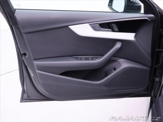Audi A4 2,0 TFSI S line Virtual D 2021