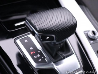 Audi A4 2,0 TFSI S line Virtual D 2021