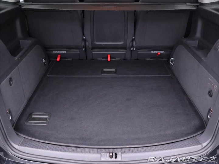 Volkswagen Touran 2,0 TDI Cross 125kW DSG 2011