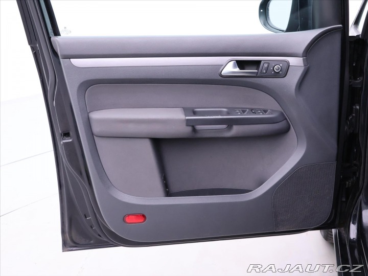Volkswagen Touran 2,0 TDI Cross 125kW DSG 2011