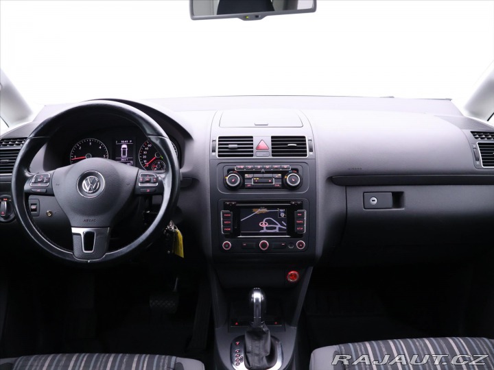 Volkswagen Touran 2,0 TDI Cross 125kW DSG 2011