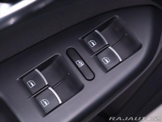 Volkswagen Touran 2,0 TDI Cross 125kW DSG 2011