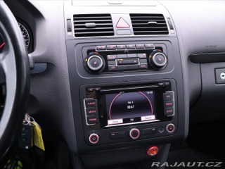 Volkswagen Touran 2,0 TDI Cross 125kW DSG 2011