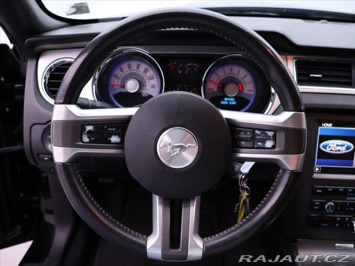 Ford Mustang 4,6 V8 224kW Kůže Steeda 2010