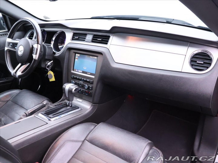 Ford Mustang 4,6 V8 224kW Automat Kůže 2010