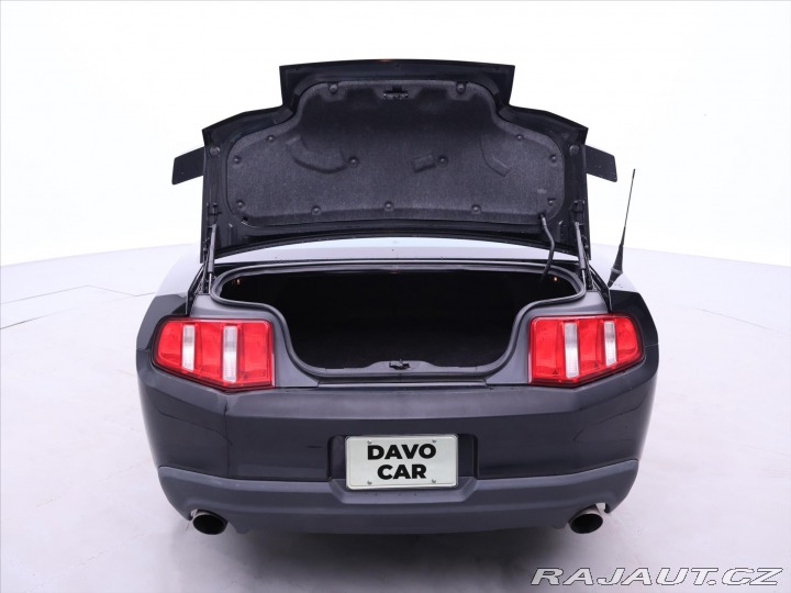 Ford Mustang 4,6 V8 224kW Kůže Steeda 2010