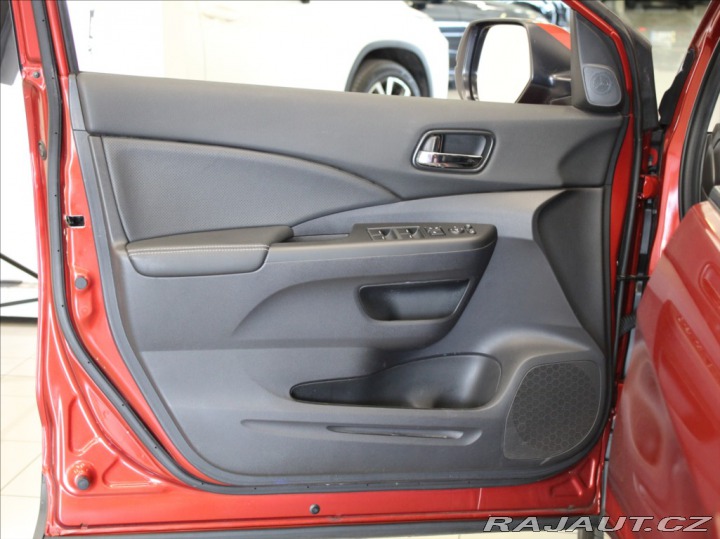 Honda CR-V 2,0 i 114kW 4x4 MT Elegan 2018