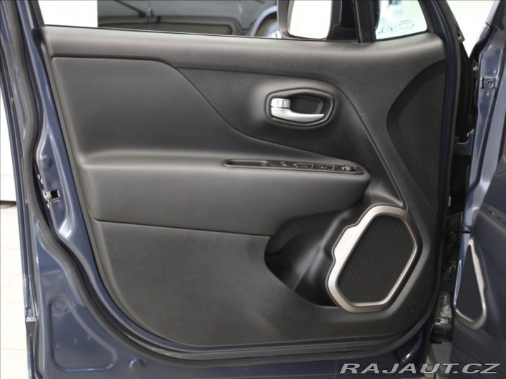 Jeep Renegade 1,0 T 88kW Limited NAV Ca 2023