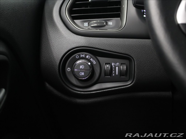 Jeep Renegade 1,0 T 88kW Limited NAV Ca 2023