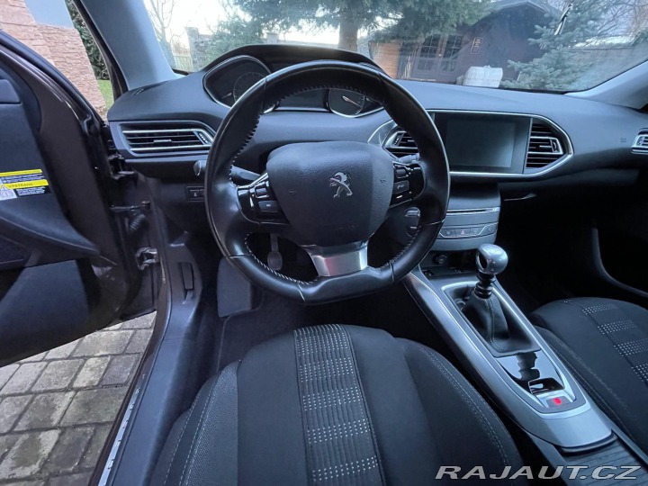 Peugeot 308 SW Allure 1,2/96kW 2015