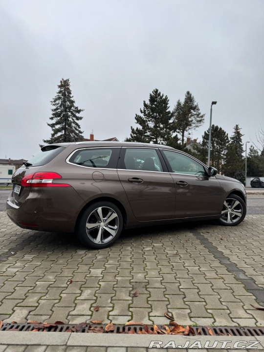 Peugeot 308 SW Allure 1,2/96kW 2015