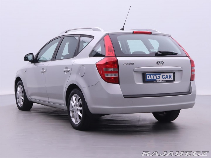Kia Ceed 1,6 i 89kW CZ Klimatizace 2009