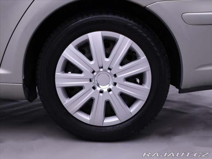 Toyota Avensis 2,0 D4-D Executive STK 02 2004