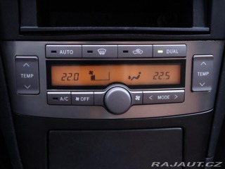 Toyota Avensis 2,0 D4-D Executive STK 02 2004