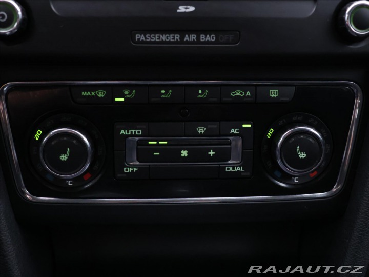 Škoda Superb 2,0 TDI 125kW Elegance CZ 2012