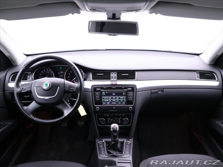 Škoda Superb 2,0 TDI 125kW Elegance CZ 2012
