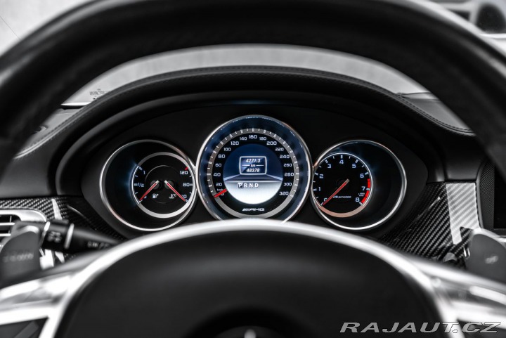 Mercedes-Benz CLS Designo Carbon H&K 1800