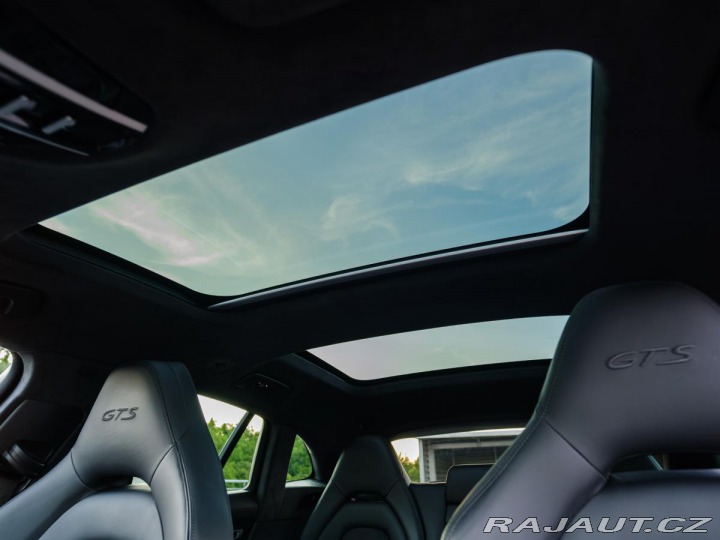 Porsche Panamera GTS ST Záruka 6/26 Burmes 2019