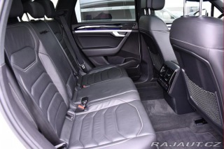 Volkswagen Touareg 3.0TDi R-LINE PANO TAŽNÉ 2020