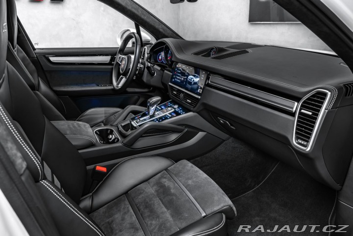 Porsche Cayenne 4.0 GTS Sport Chrono PDLS 2023
