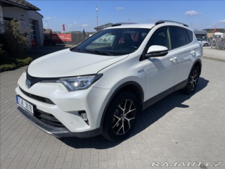 Toyota RAV4 2,5 Hybrid 145 kW e-CVT E 2016