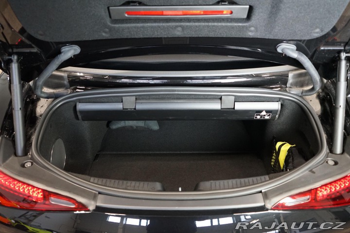 Mercedes-Benz SL 63 AMG 4M+ Lift Záruka Bu 2023