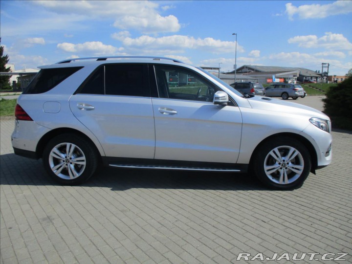 Mercedes-Benz GLE 2,2 250d 150kw 4MATIC DPH 2017